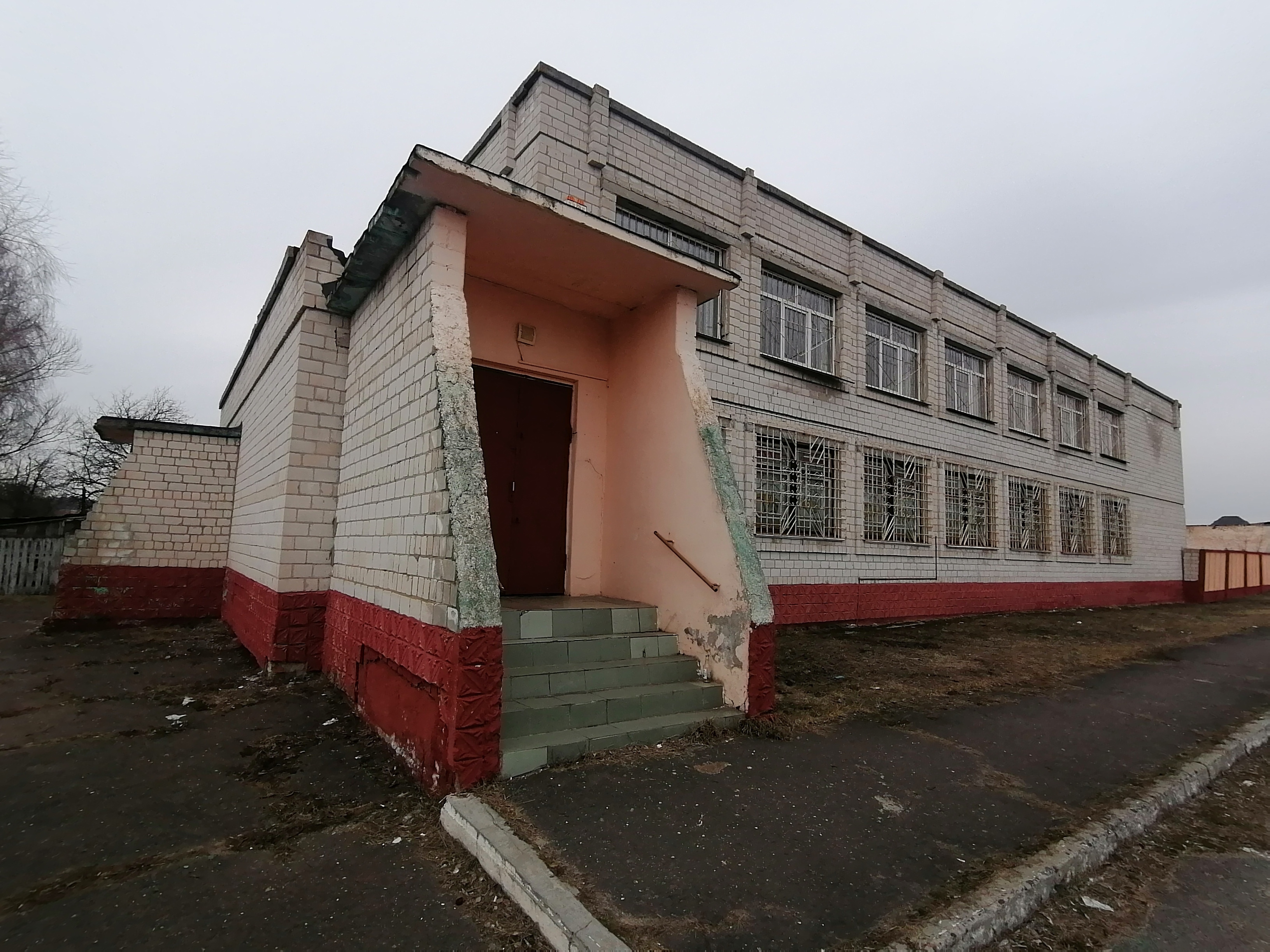 Здание магазина д.Калинино