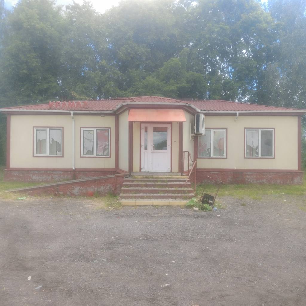 Здание магазина аг.Красное